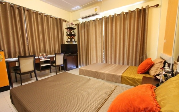 Condo · Mueang Chon Buri, chon_buri — photo 2