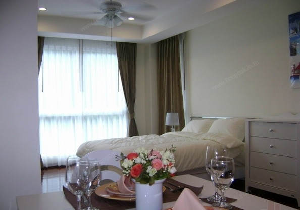 Condo · bangkok — photo 3