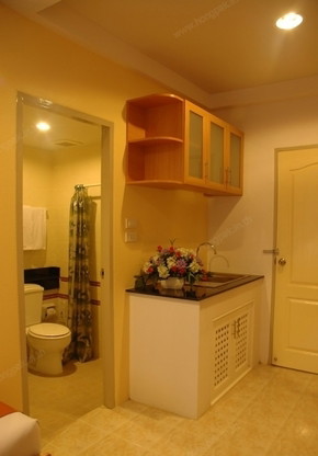 Central Hill Place — photo 2