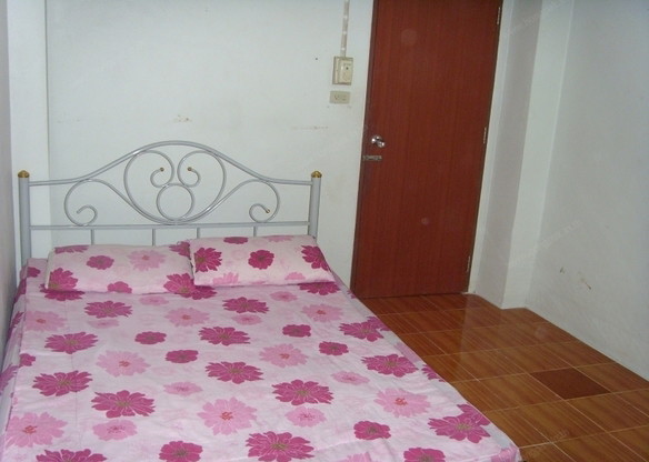 Condo · Mueang Samut Prakan — photo 3