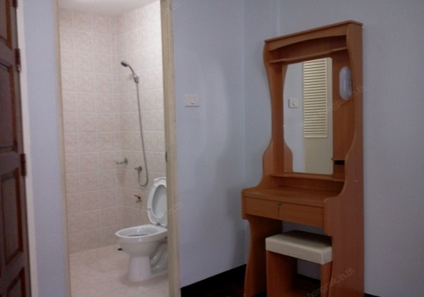 Condo — photo 3