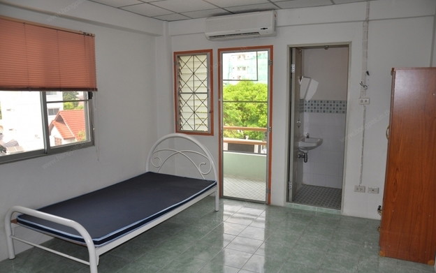 Condo · Mueang Nonthaburi — photo 3