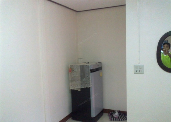 Condo — photo 1
