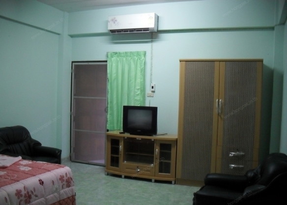 Condo — photo 5