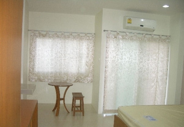 Condo — photo 4