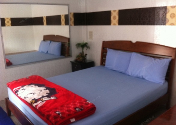 Condo — photo 2