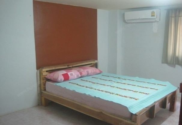 Condo — photo 3
