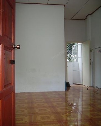 Condo — photo 2