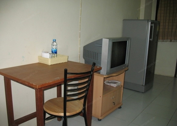 Condo — photo 5