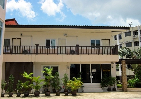 H C Apartment — photo 1
