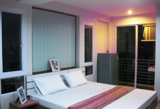 Condo · Chatuchak, bangkok — photo 1