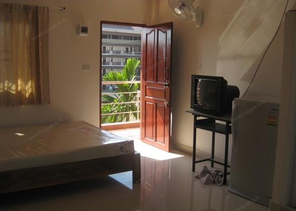 Condo — photo 5