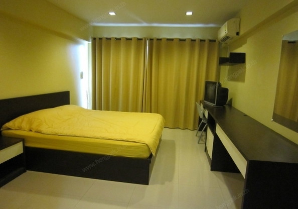 Condo — photo 2