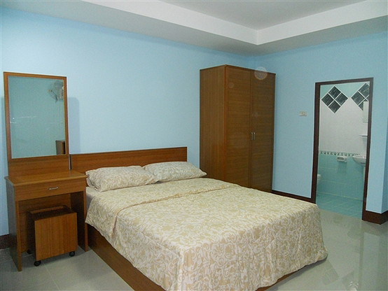 Condo — photo 5