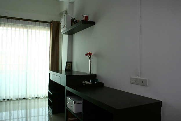 Condo — photo 2