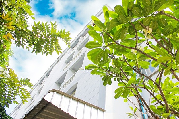 Condo · Wang Thonglang, bangkok — photo 1