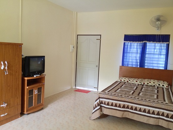 Condo — photo 1