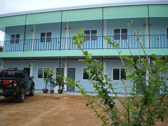 Condo — photo 1