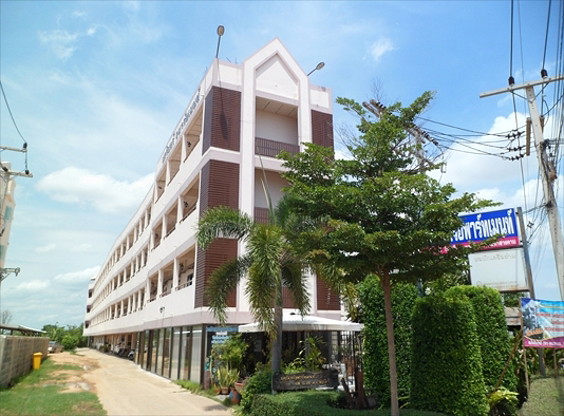 Condo — photo 1