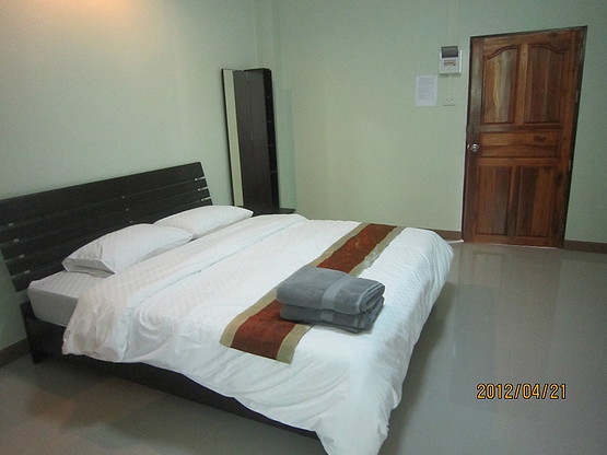 Condo — photo 2