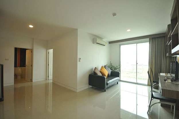 Condo — photo 4