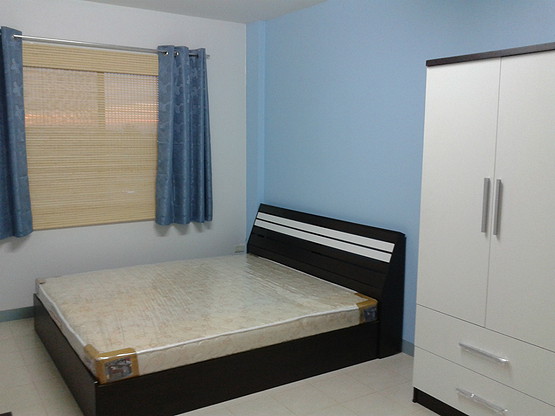 Condo · Bang Yai — photo 2
