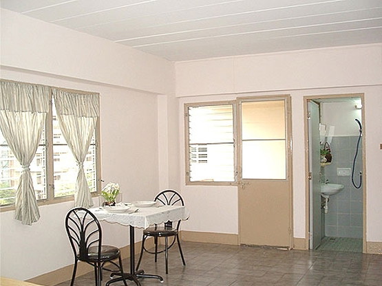 Condo — photo 3