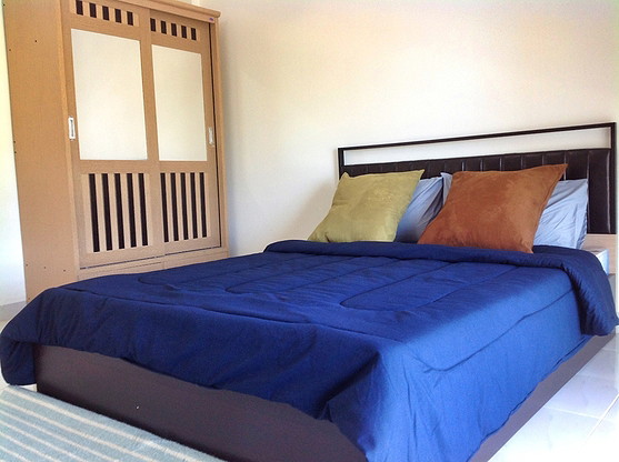 Condo — photo 1