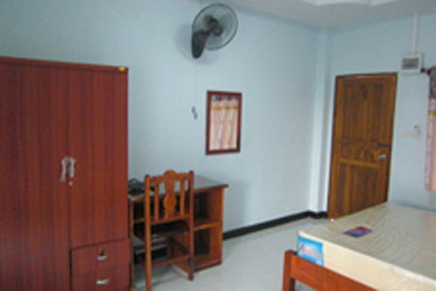 Condo — photo 3
