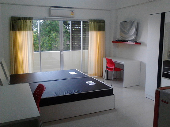 Condo · Mueang Chon Buri, chon_buri — photo 2