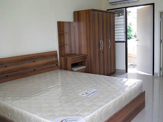 Condo — photo 1