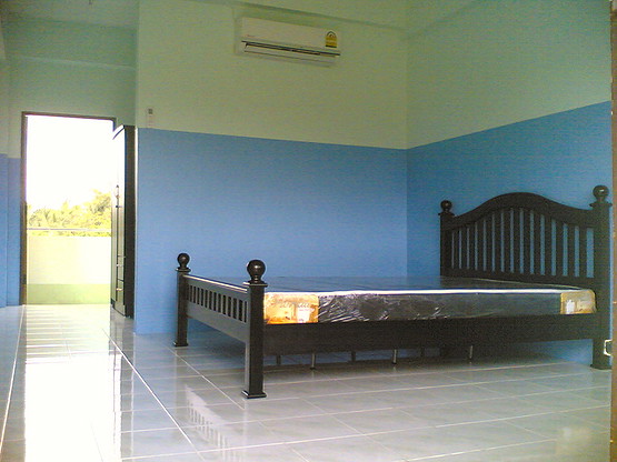 Condo — photo 3
