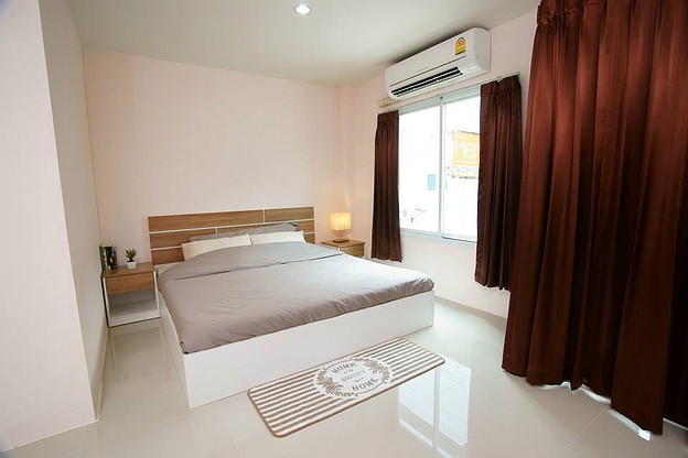 Condo — photo 4