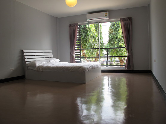 Condo — photo 4