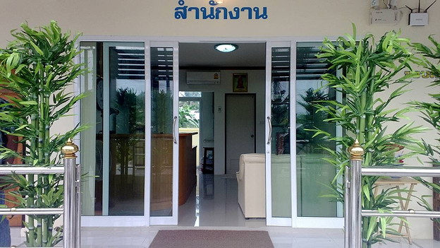 Condo — photo 2