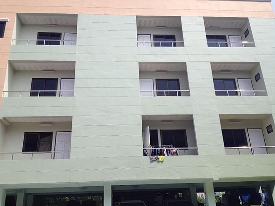 Condo · Bang Kapi, bangkok — photo 1