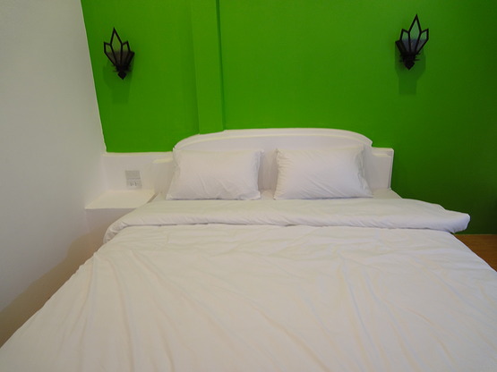 Condo — photo 2