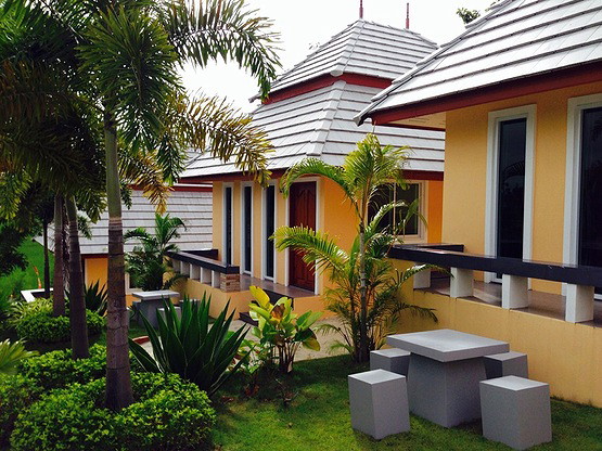 Condo — photo 4