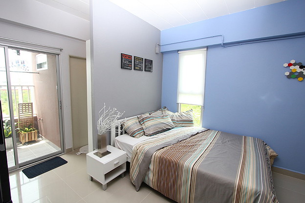 Condo — photo 2