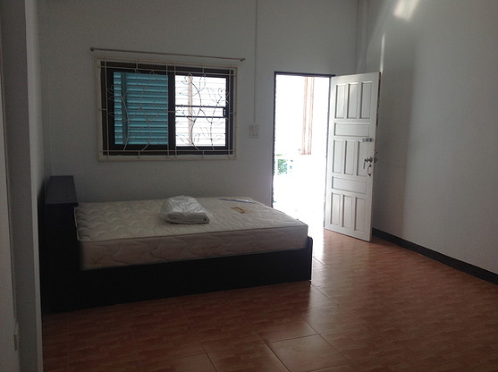 Condo — photo 3