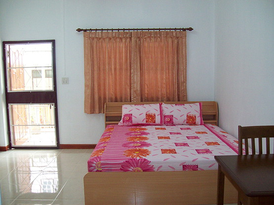 Condo — photo 3