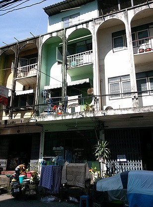 Condo · Bang Kapi, bangkok — photo 2