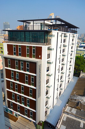 Condo · bangkok — photo 3