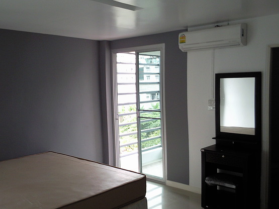 Condo · bangkok — photo 4