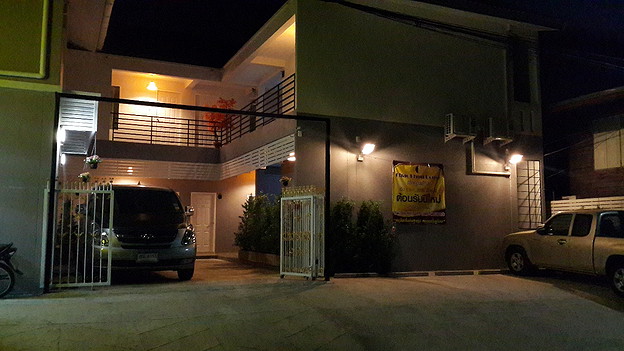 Condo — photo 2