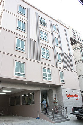 Condo · Watthana, bangkok — photo 1