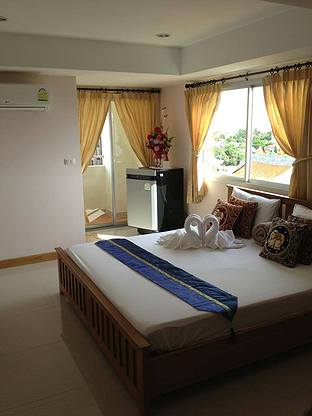 Condo · Mueang Chon Buri, chon_buri — photo 1