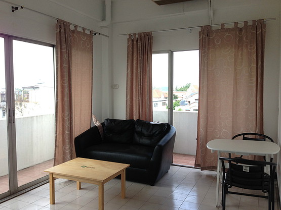 Condo · Thon Buri, bangkok — photo 1
