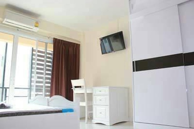 Condo · Mueang Chon Buri, chon_buri — photo 5