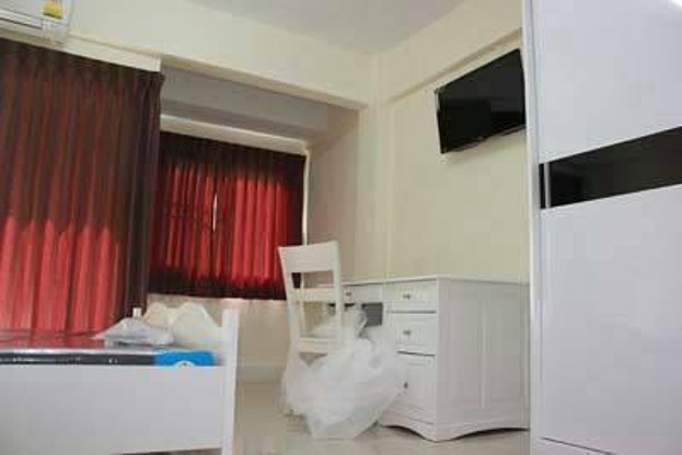 Condo · Mueang Chon Buri, chon_buri — photo 2